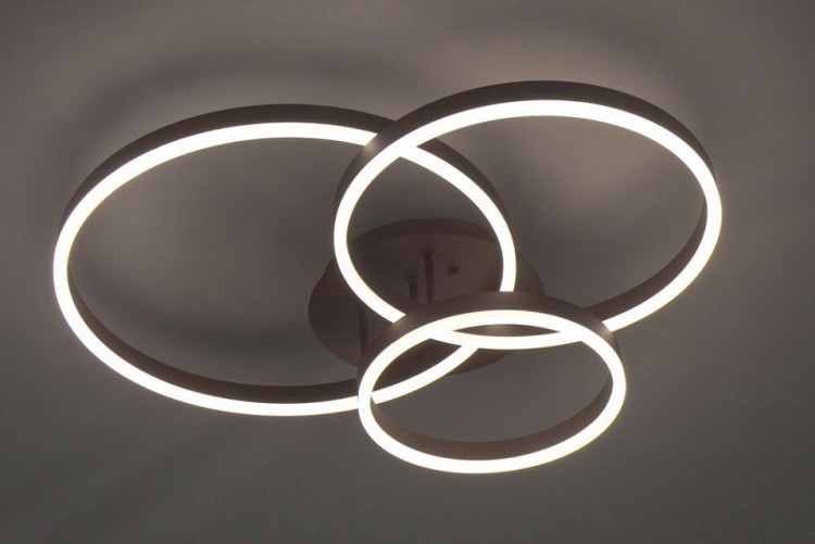 Потолочная люстра Escada 10207 10207/3LED